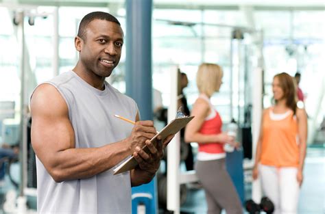 Personal Trainer .